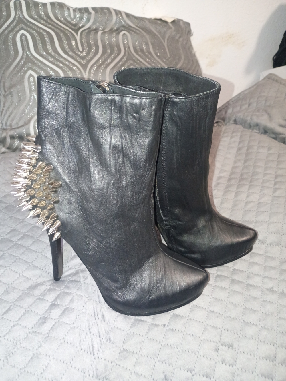 Black Studded Spike-Back Leather Ankle Boots
